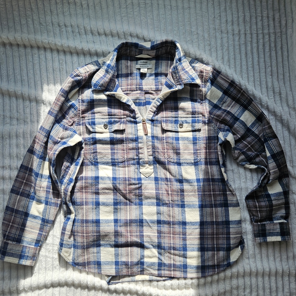 L.L. Bean Blue and White Plaid Long Sleeve Top
